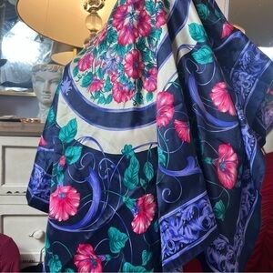 VINTAGE ISADORA scarf